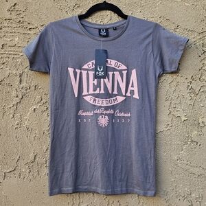 Fox Gray Vienna Graphic T-Shirt Size S